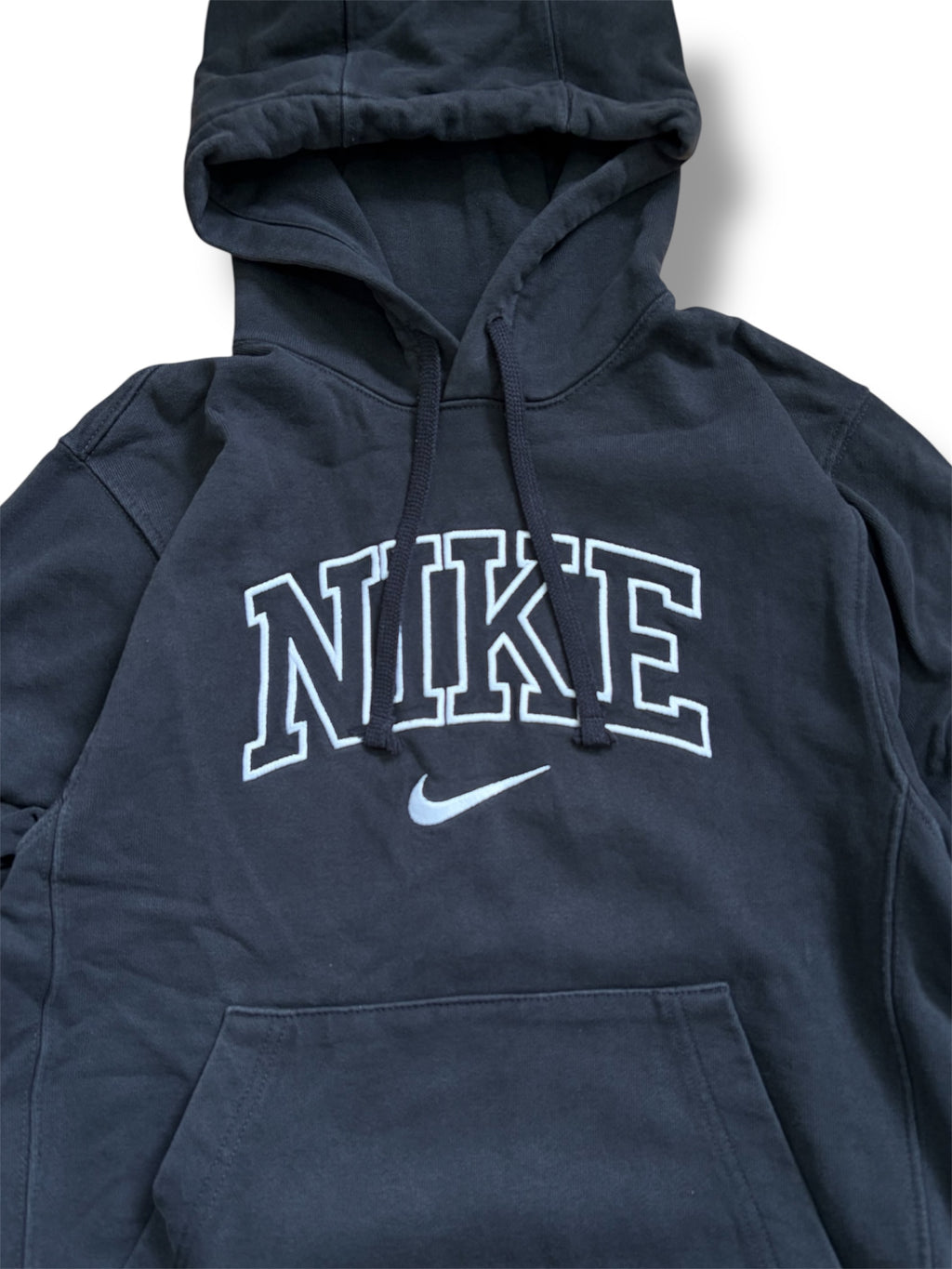 VINTAGE NIKE UNIVERSITY CENTER SWOOSH HOODIE
